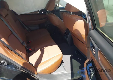 2018 Subaru Outback 3.6R Touring z USA, uszkodzony, nr VIN 4S4BSETC9J3221582